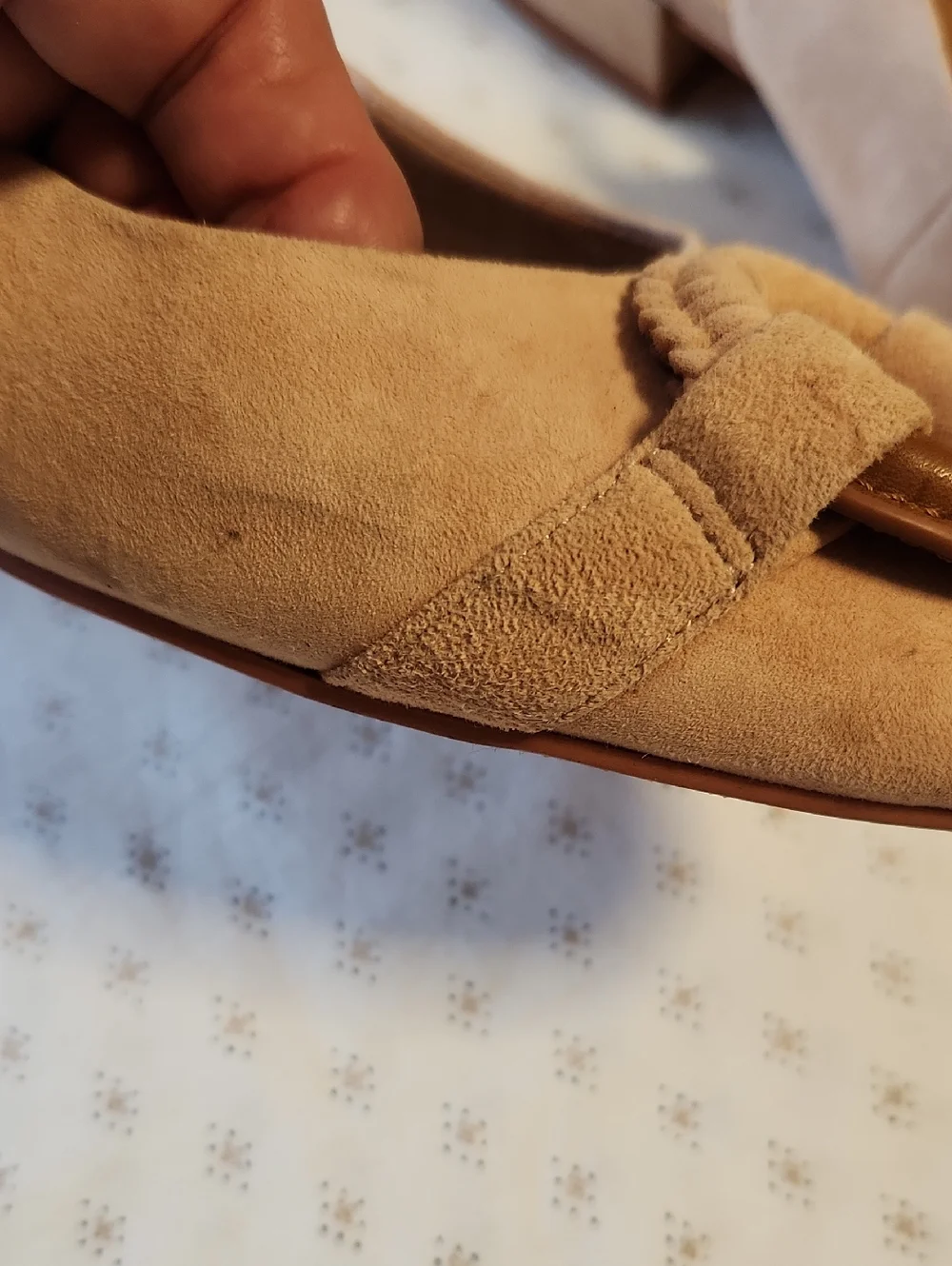 Gentle Souls by Kenneth Cole Blush Suede Slingback Flats with Decorative Ring- 8